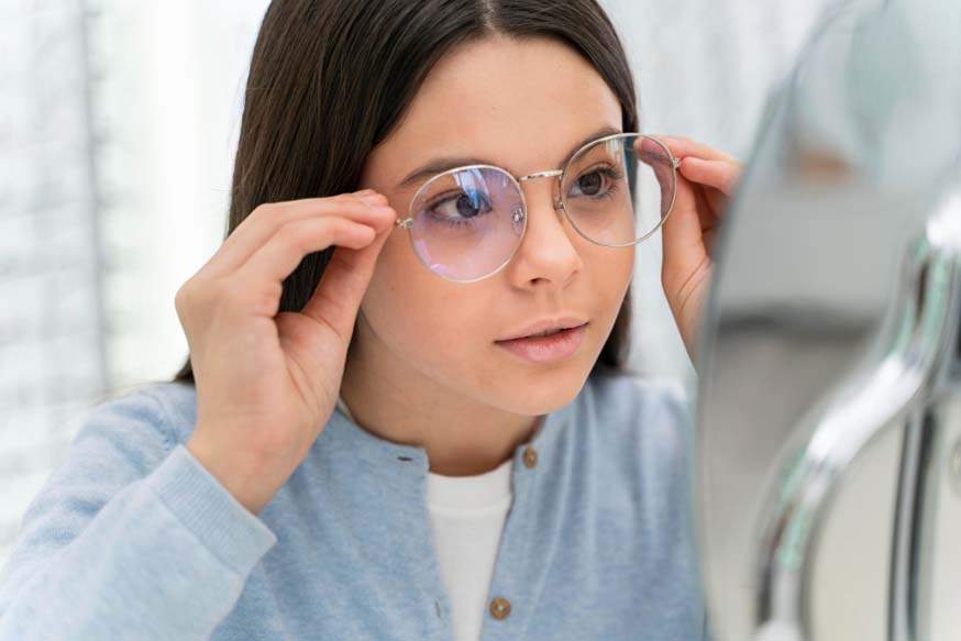 Eyeglass-Style-Considerations