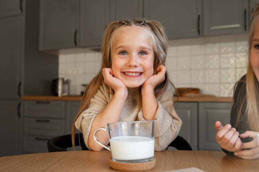 Yogurt-contains-vitamin-A-and-zinc